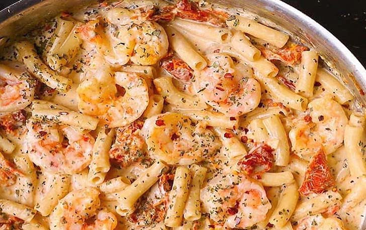 pâtes aux crevettes sauce, crémeuse à la mozzarella – Recettes du net