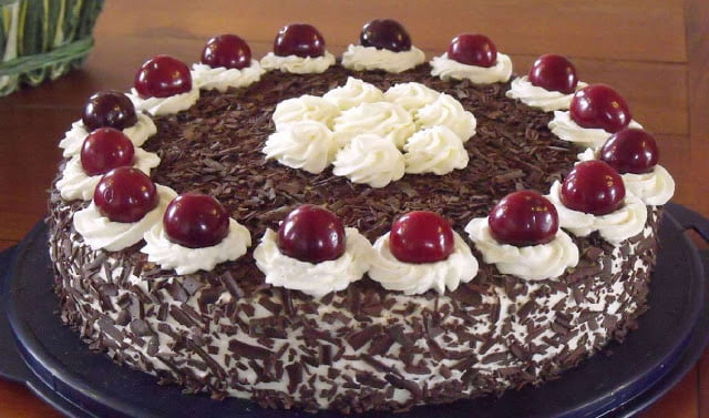 Foret Noire Sans Alcool Gateau A La Cerise Allemand Recettes Du Net